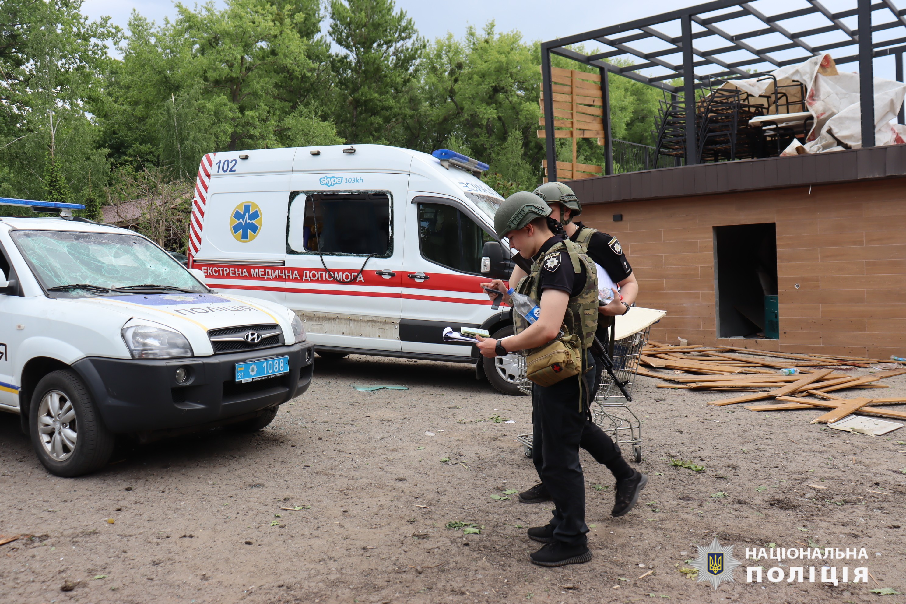 Є загиблі та поранені: слідчі Харківщини задокументували наслідки воєнних злочинів окупантів