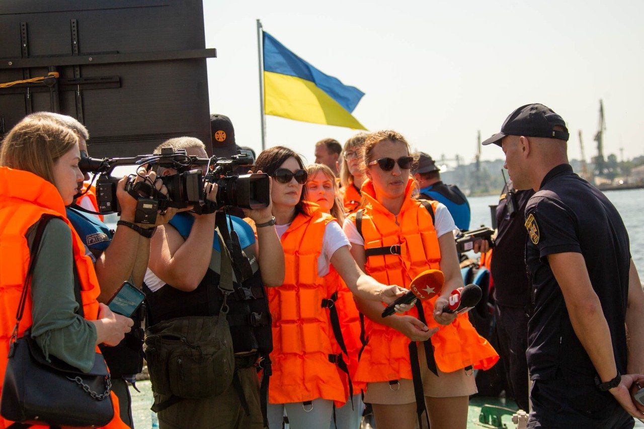 У Черкаській області відбувся прес-тур до місця проведення робіт з гуманітарного розмінування