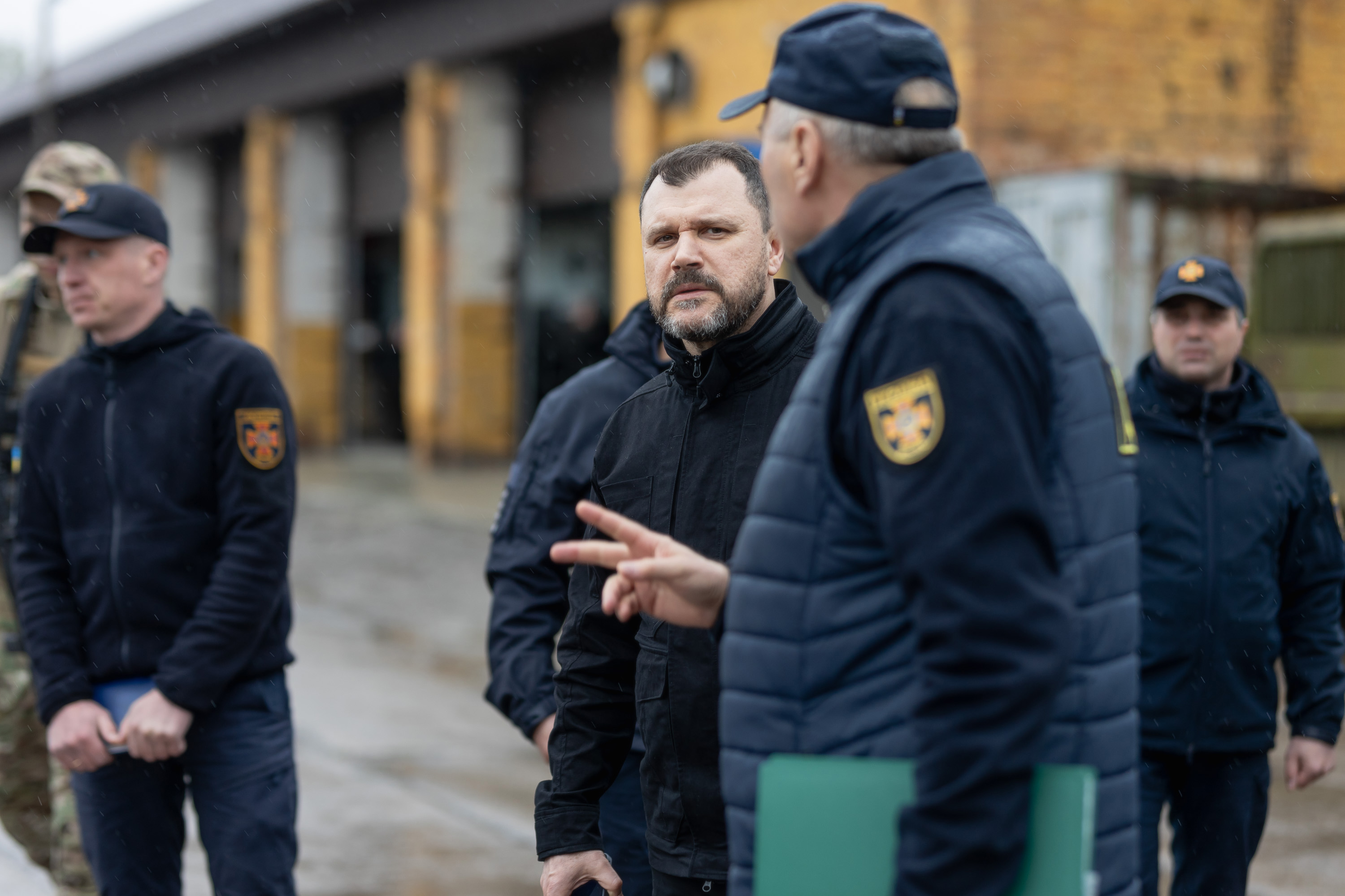 Міністр внутрішніх справ відвідав Міжрегіональний центр швидкого реагування ДСНС України на Сумщині