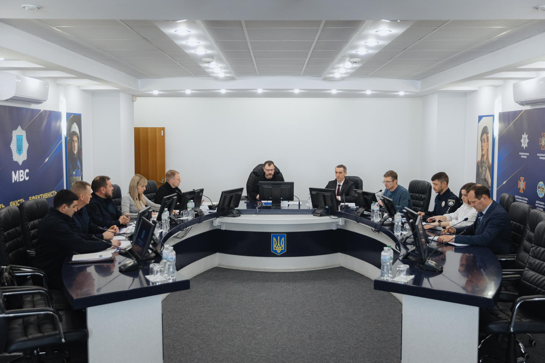Міністри внутрішніх справ та охорони здоров’я обговорили вирішення проблемних питань ідентифікації тіл загиблих