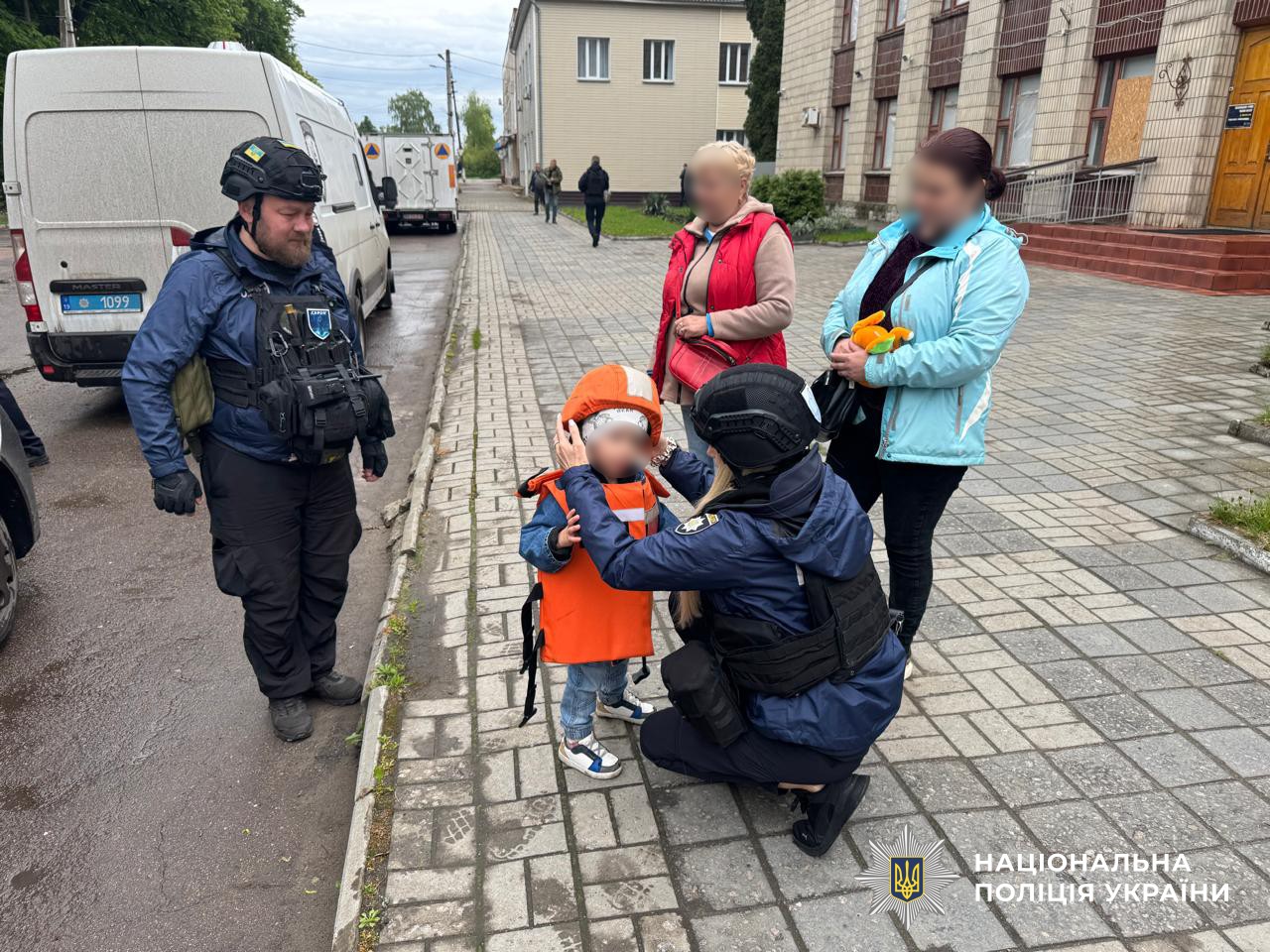 За останні три дні «Білий янгол» евакуював з прифронтової Сумщини 11 дітей та 20 дорослих