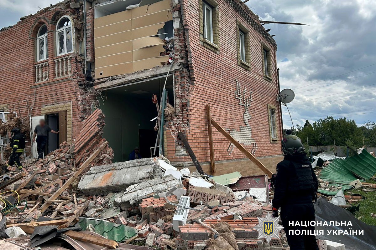 Донеччина: 3 людини травмовано внаслідок обстрілів